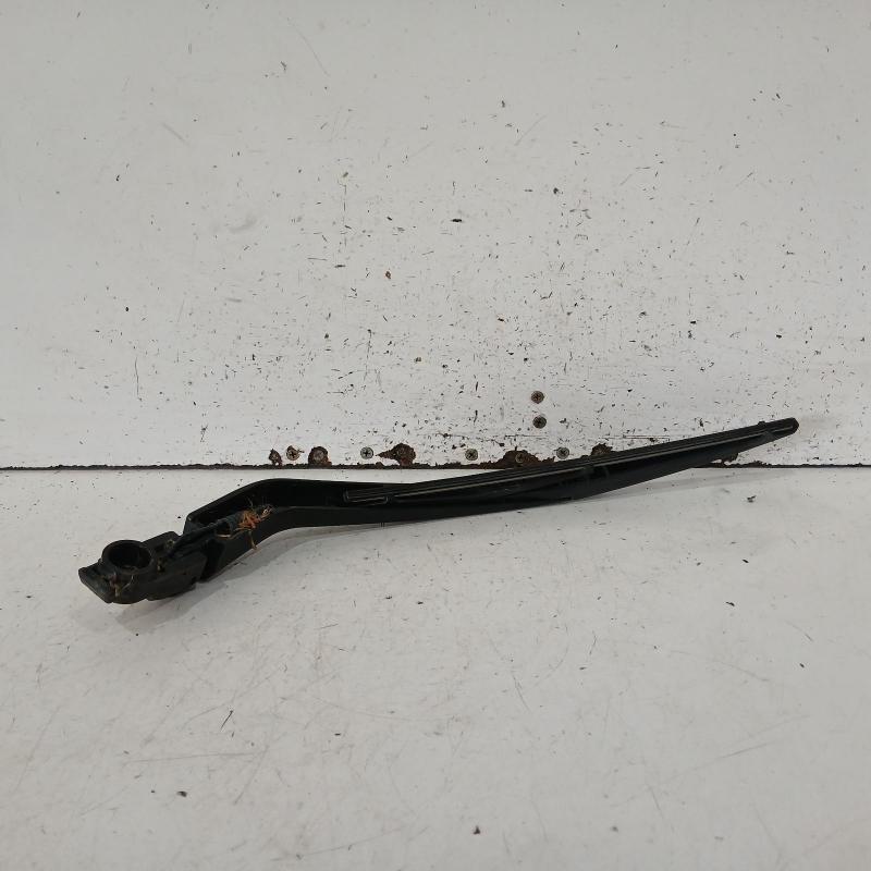 wiper arm