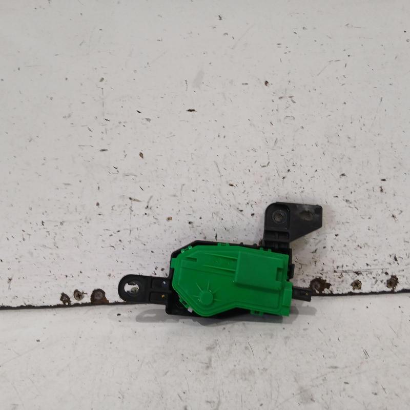 fuel door/filler