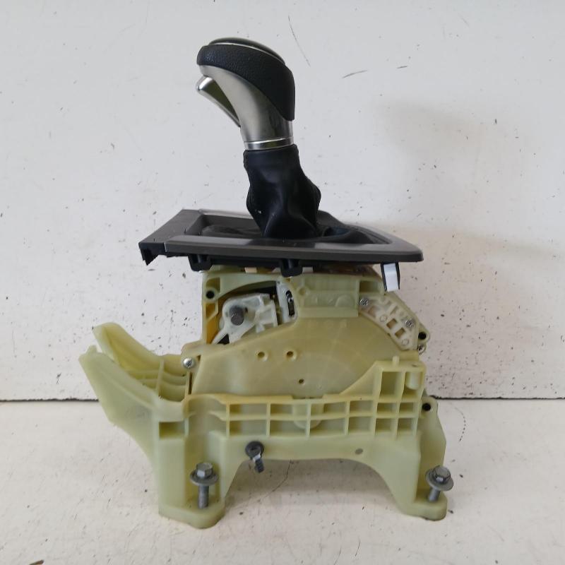 gear stick/shifter