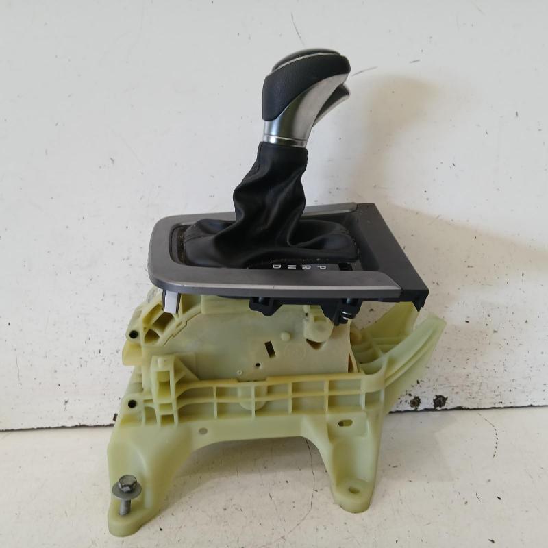 gear stick/shifter