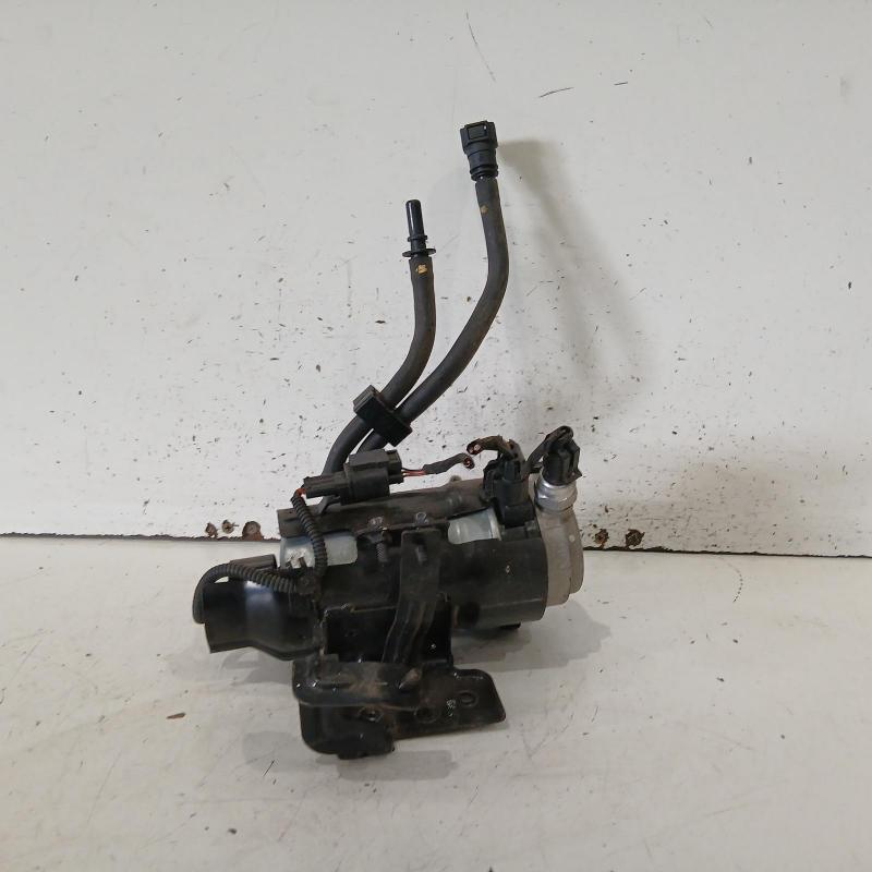 fuel filter housing