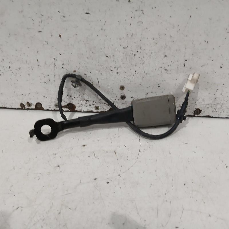 seat belt stalk