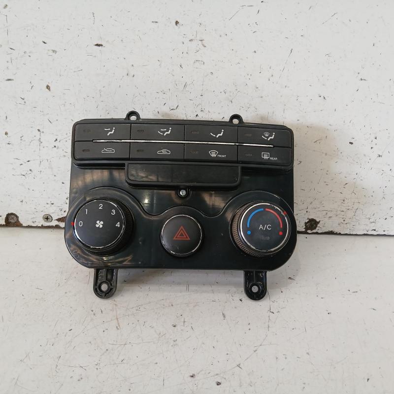 heater/aircon controls