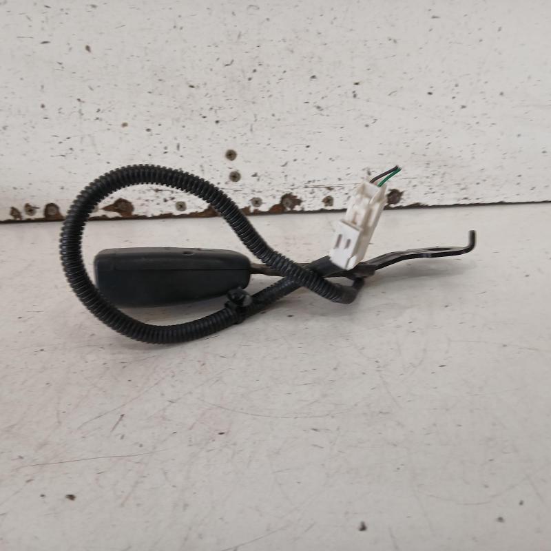 seat belt stalk