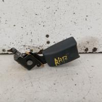 seat belt stalk