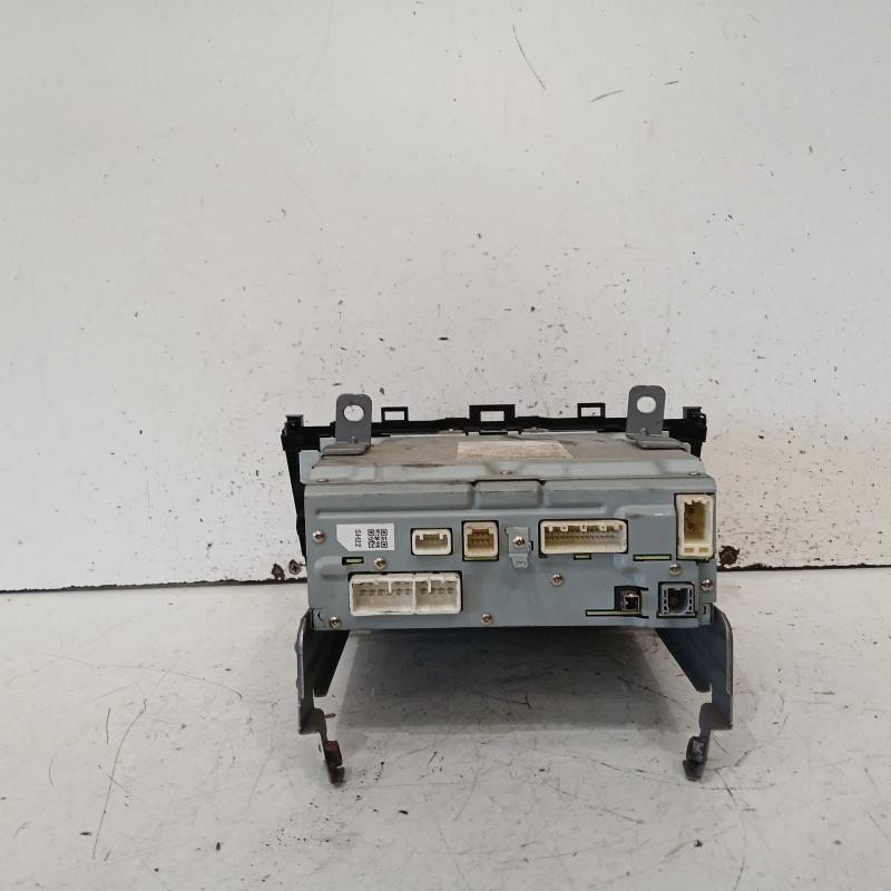 stereo/head unit