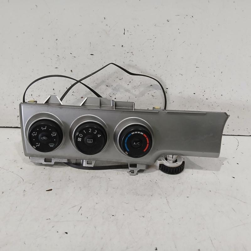 heater/aircon controls