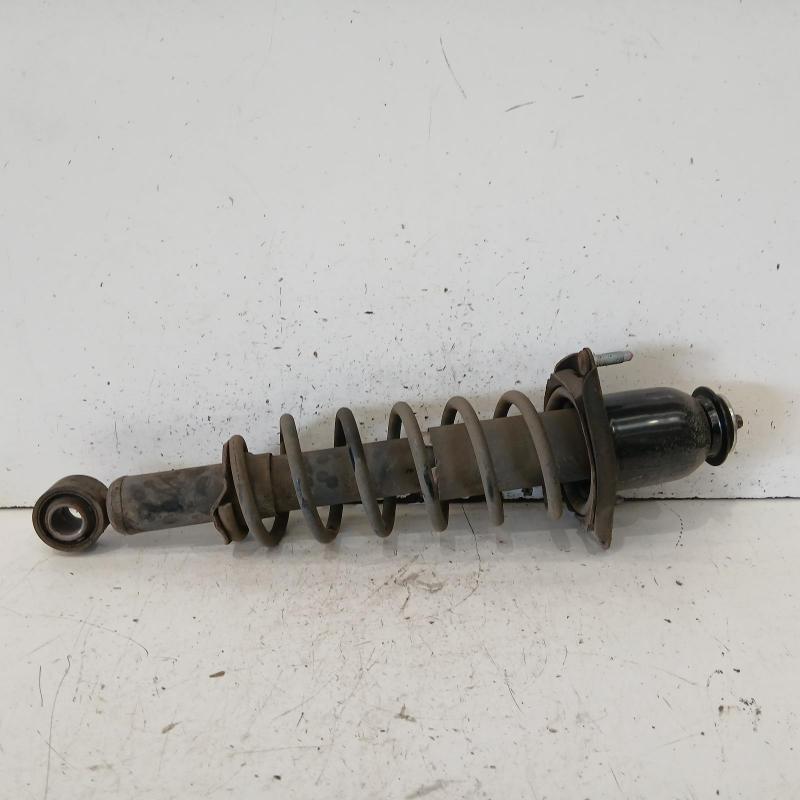 strut rear right