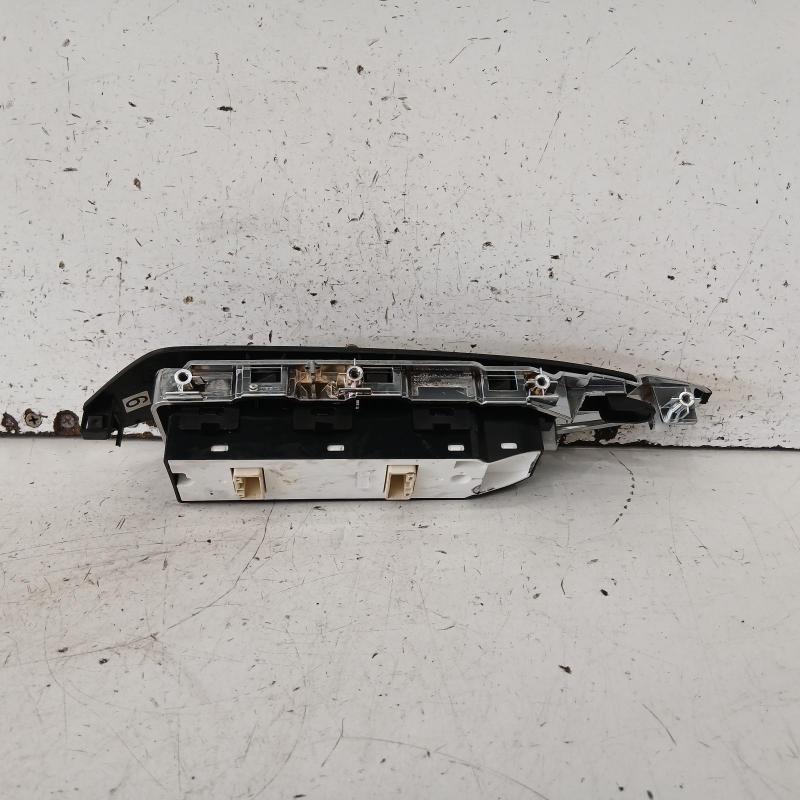 power door window switch