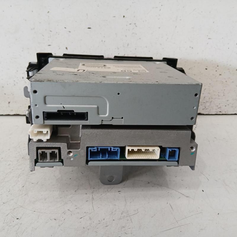 stereo/head unit