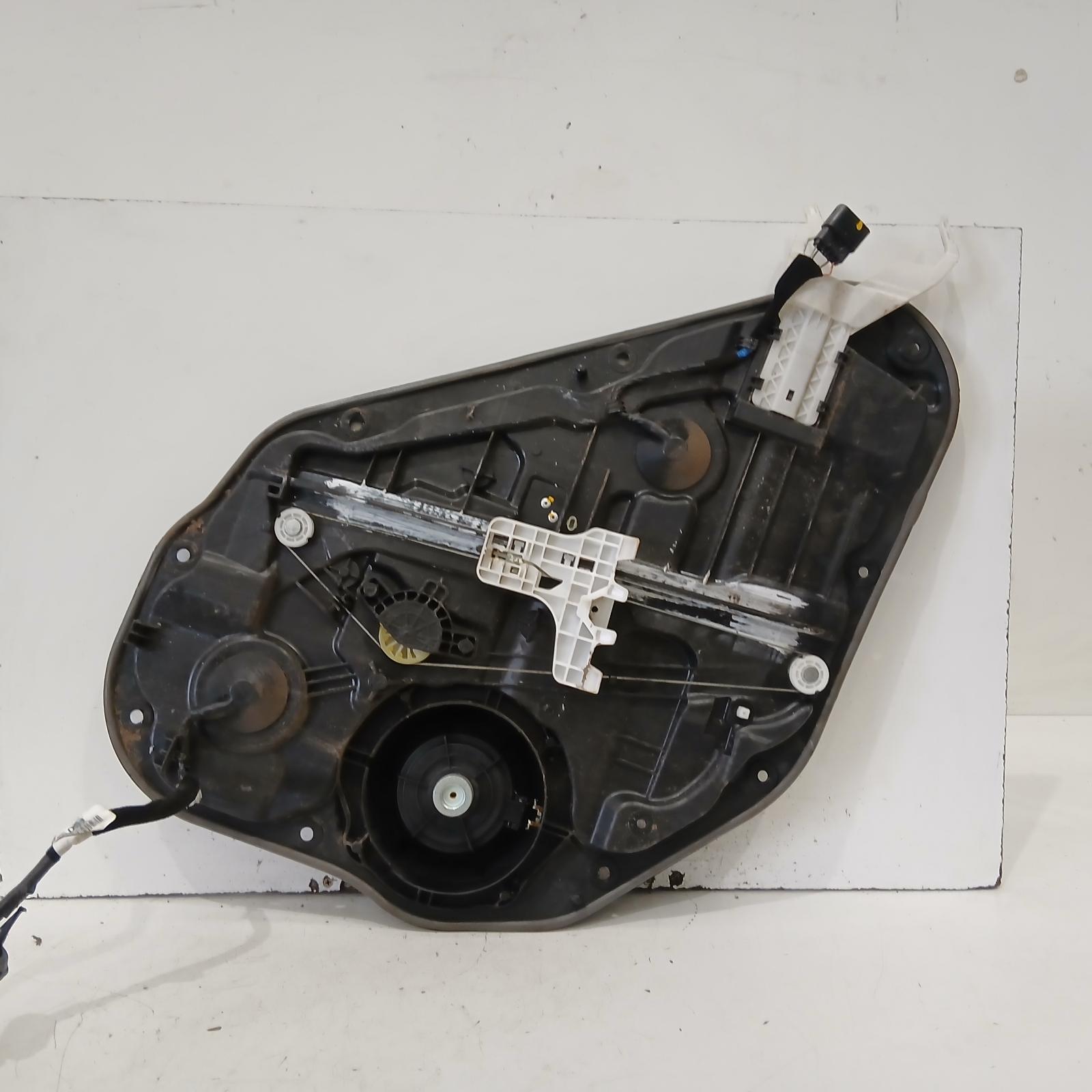 I30 Window Regulator/motor Rear Right 2012-2017 gd,hatch,door reg assy (reg and motor),(motor-2 pin),03/12-04/17 00022034 #705702