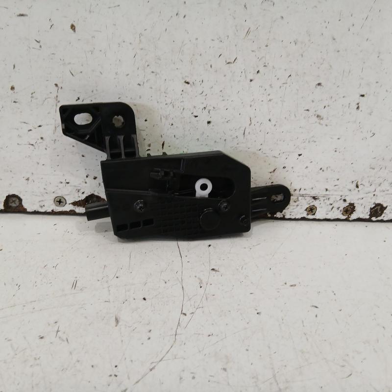 fuel door/filler