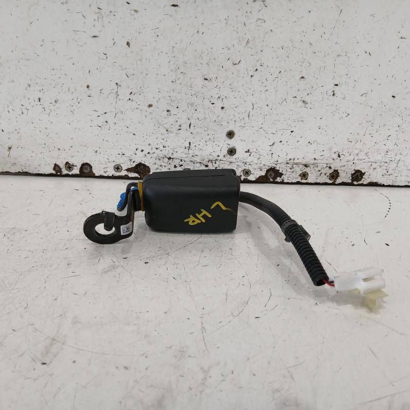 seat belt stalk