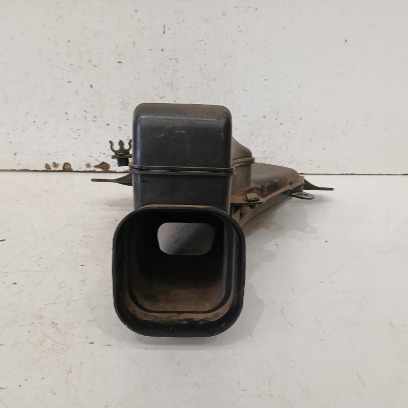 air cleaner duct/hose