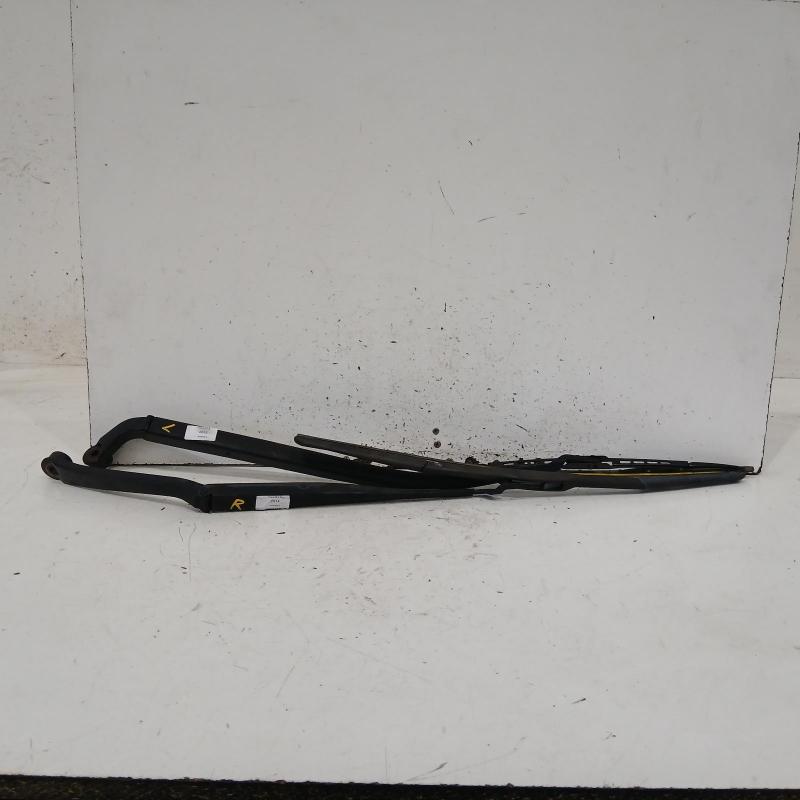 wiper arm