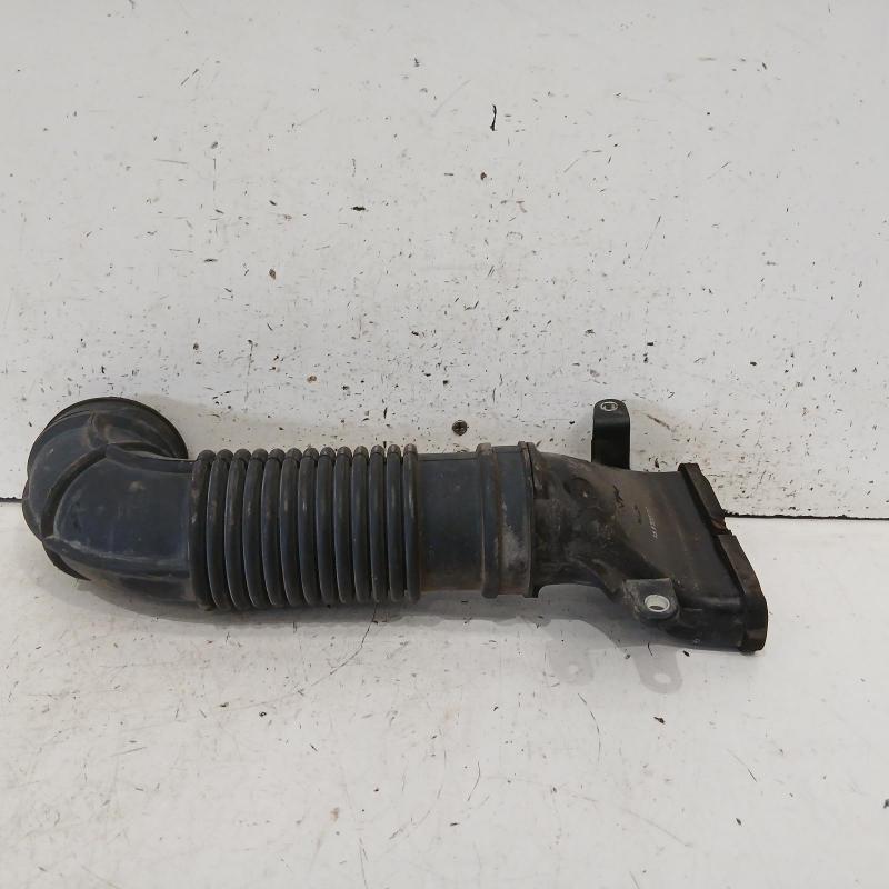 air cleaner duct/hose