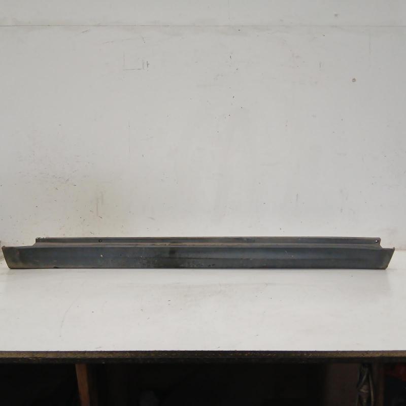 side step skirt