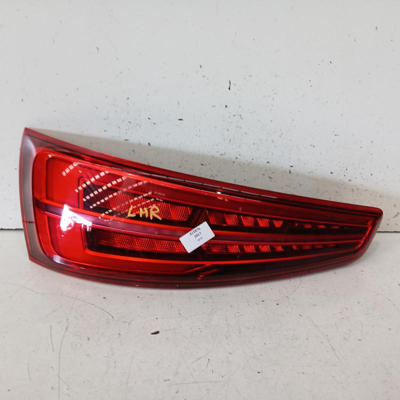 taillight left