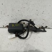 seat belt stalk