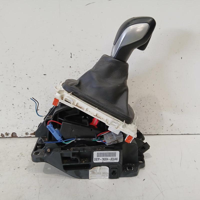gear stick/shifter
