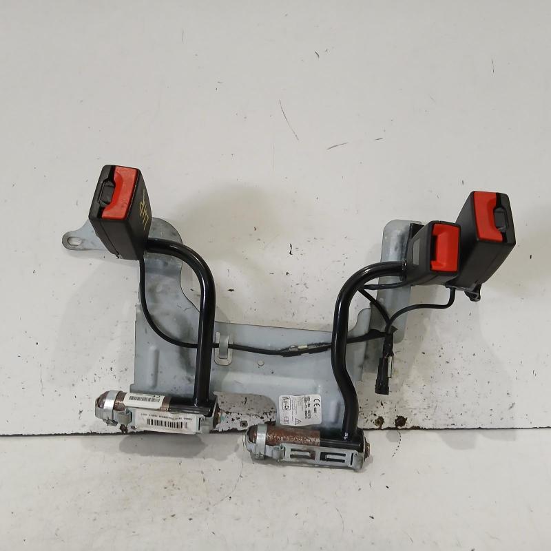 seat belt stalk