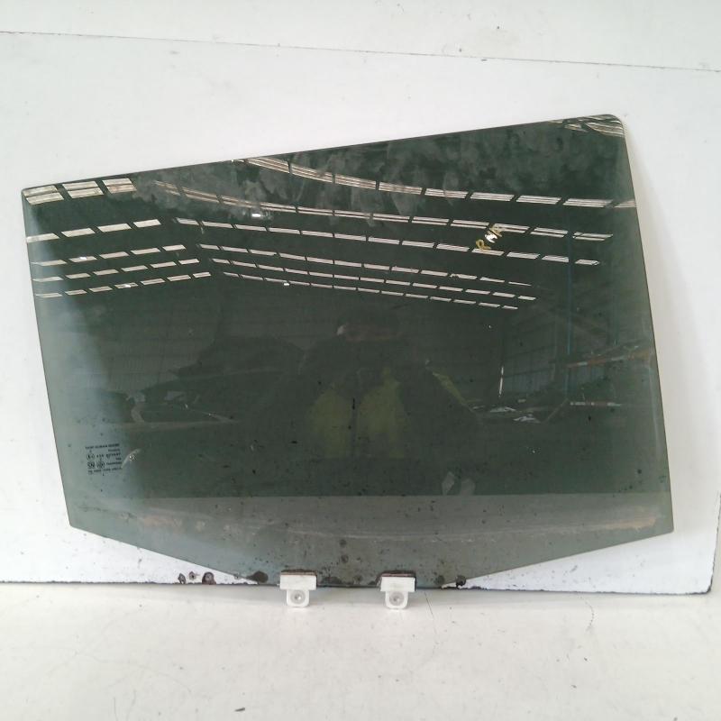 door window rear right