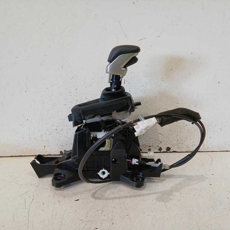 gear stick/shifter