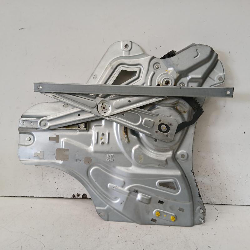 window regulator/motor front left