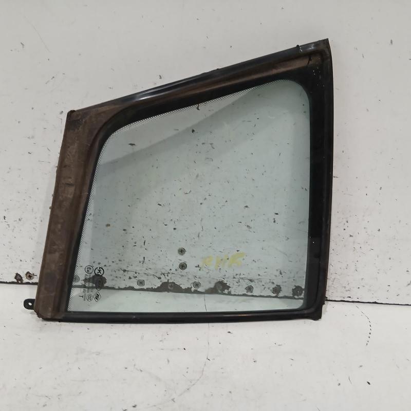 quarter door glass rear right