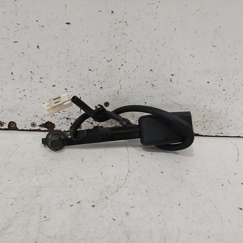 seat belt stalk