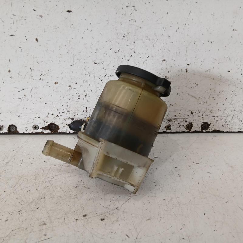 power steering reservoir