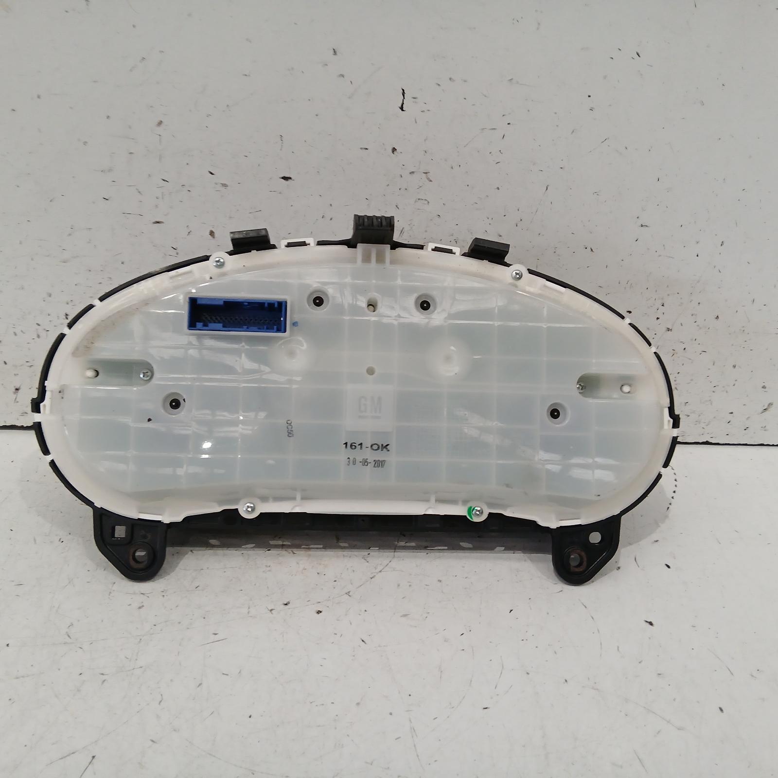 Astra Instrument Cluster 2016-2020 petrol,auto t/m,bk,hatch/wagon,09/16- 00022047 #706641