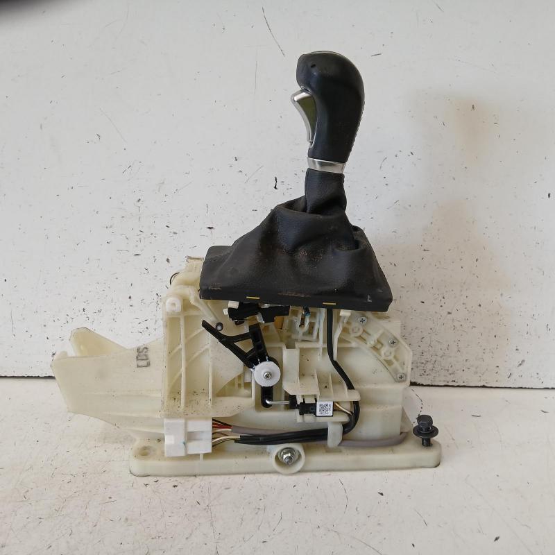 gear stick/shifter