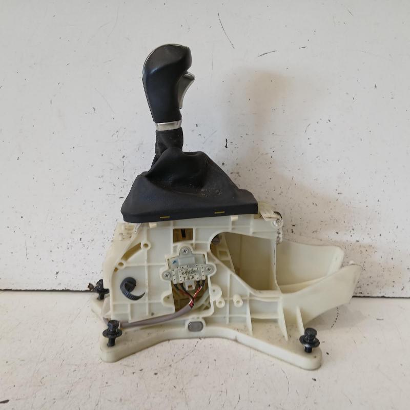 gear stick/shifter