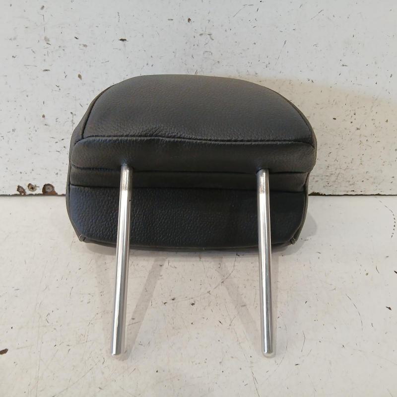 headrest