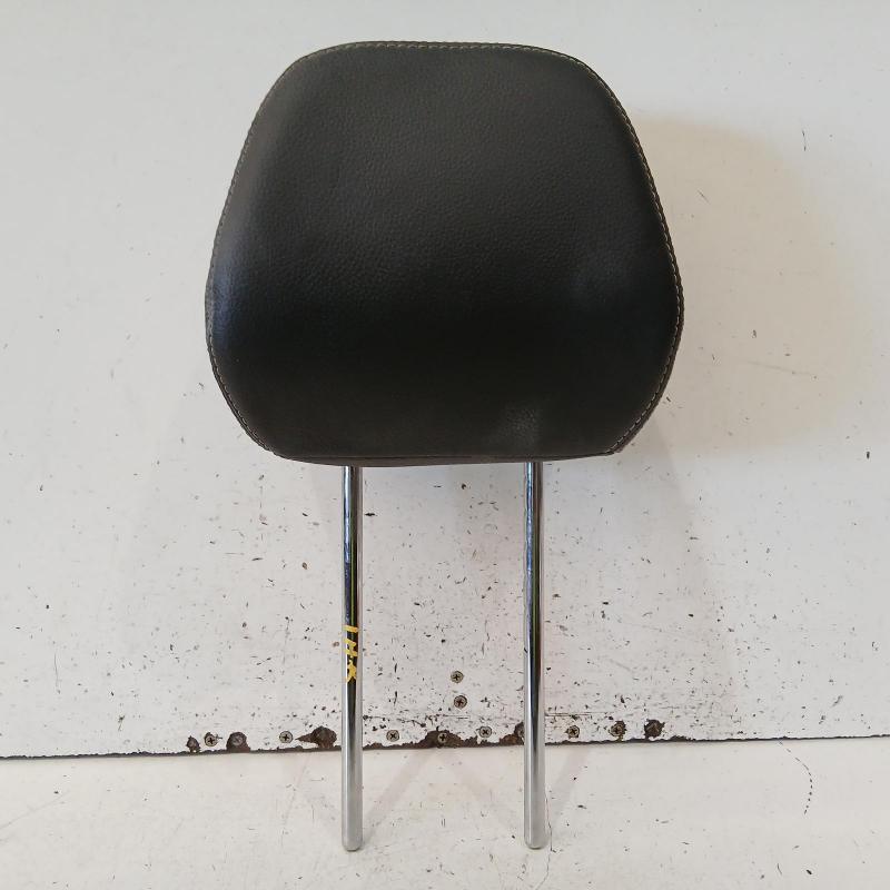 headrest