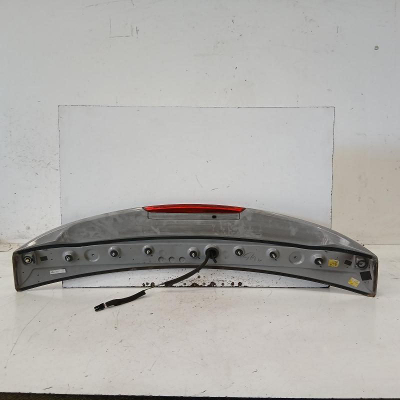 rear spoiler