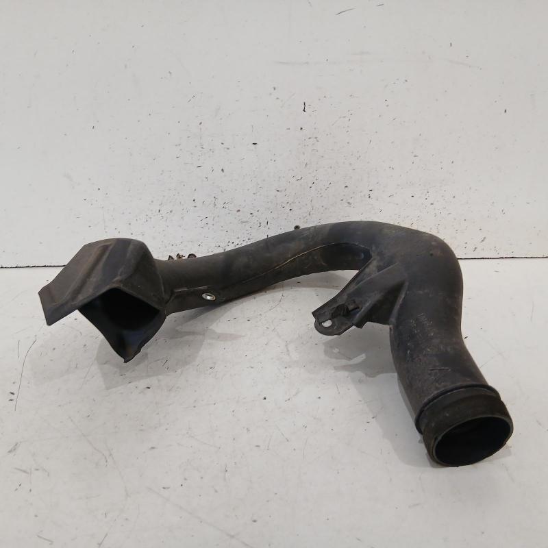 air cleaner duct/hose