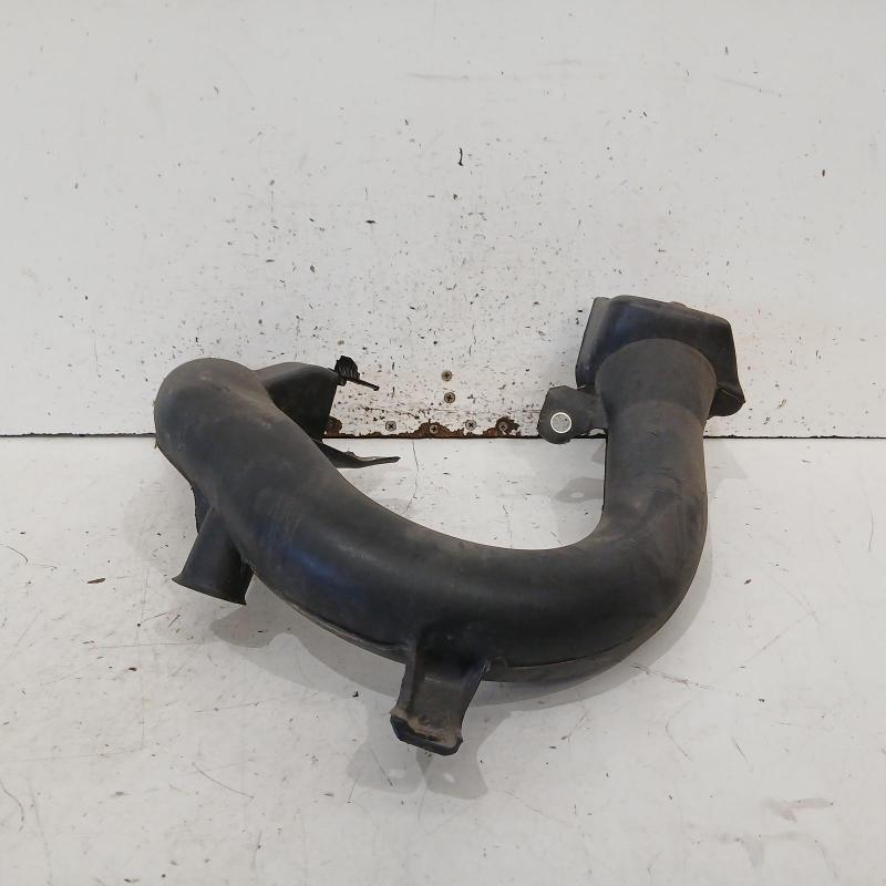 air cleaner duct/hose