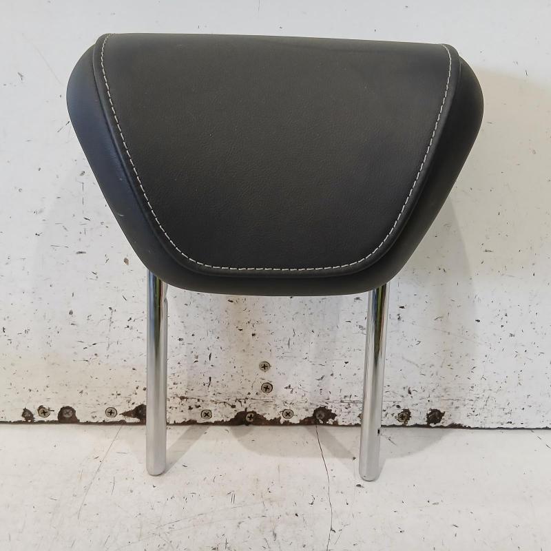 headrest