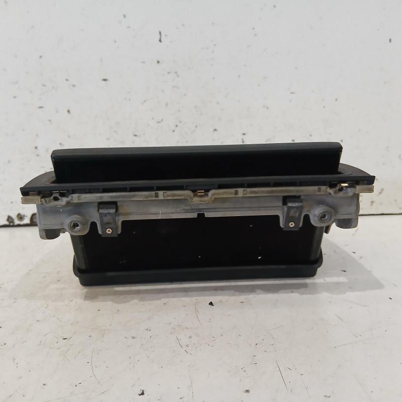 stereo/head unit
