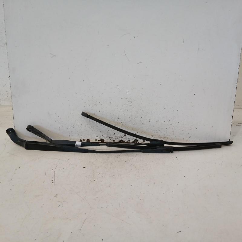 wiper arm