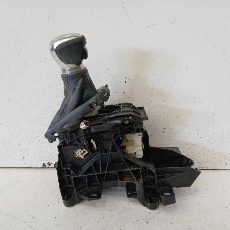 gear stick/shifter