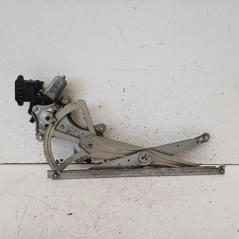 window regulator/motor rear left