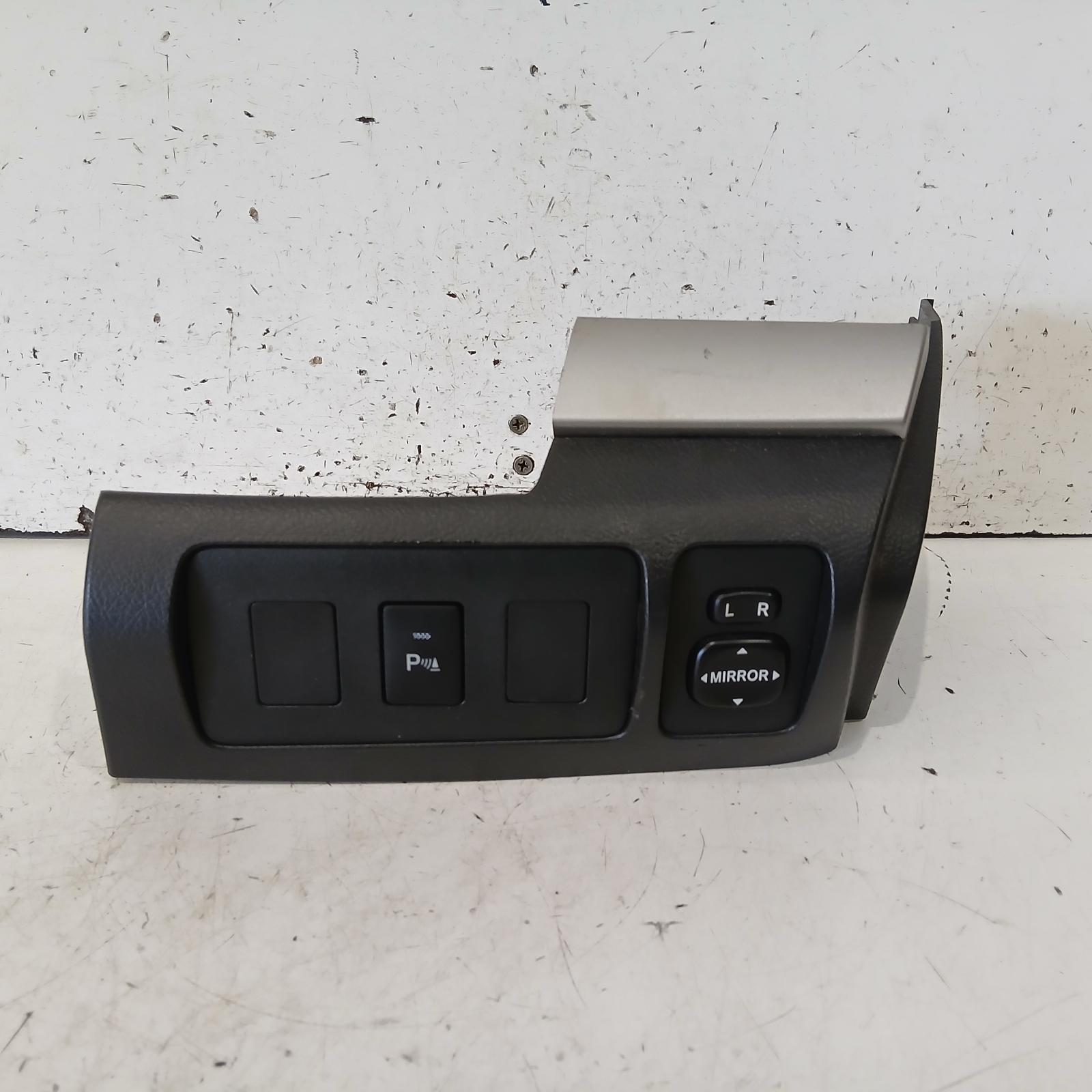 Aurion Miscellaneous Switch Relay 2006-2012 gsv40r,mirror switch,10/06-03/12 00022054 #707358