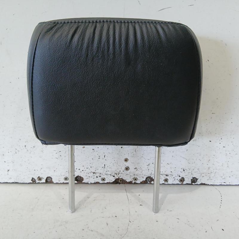 headrest