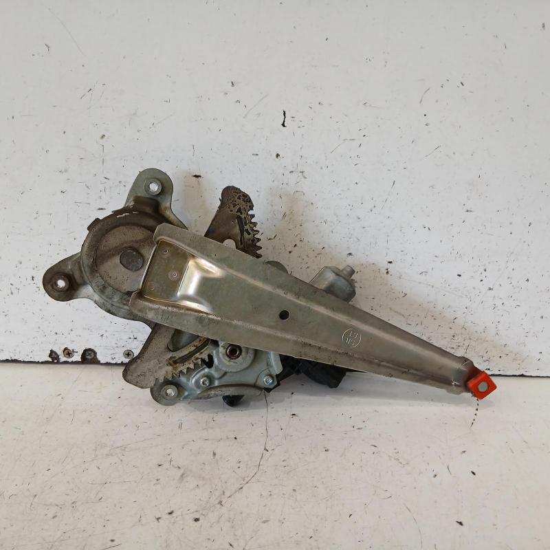 window regulator/motor rear left