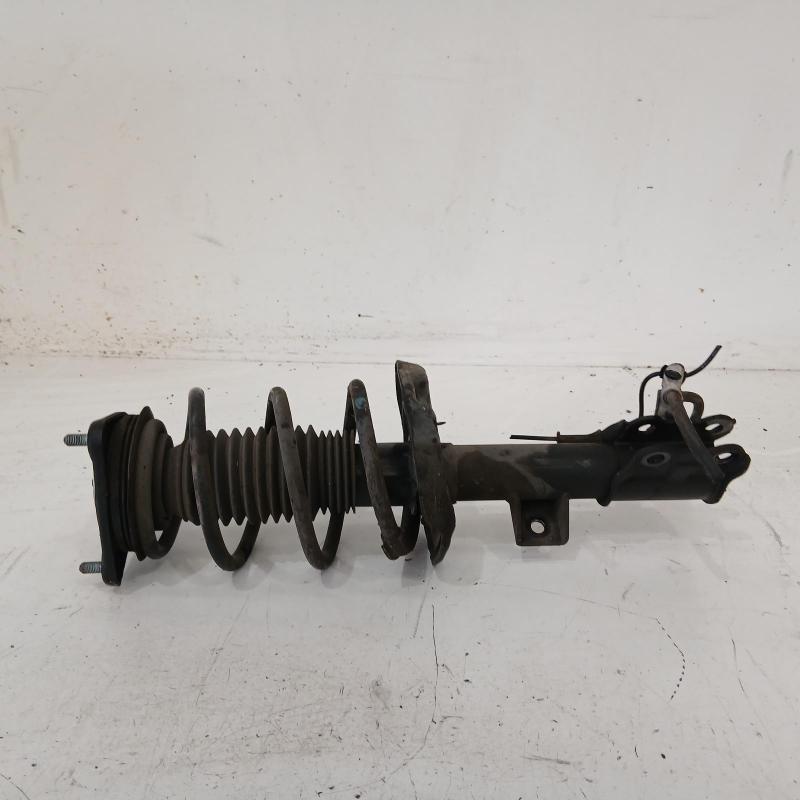 strut front left