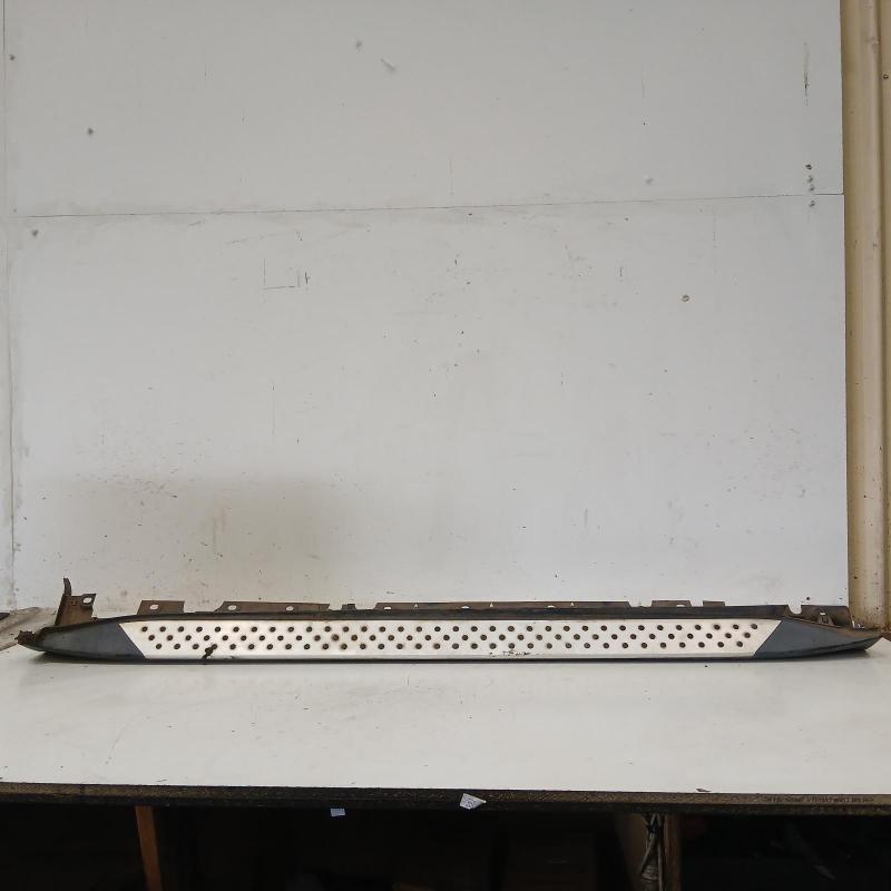side step skirt