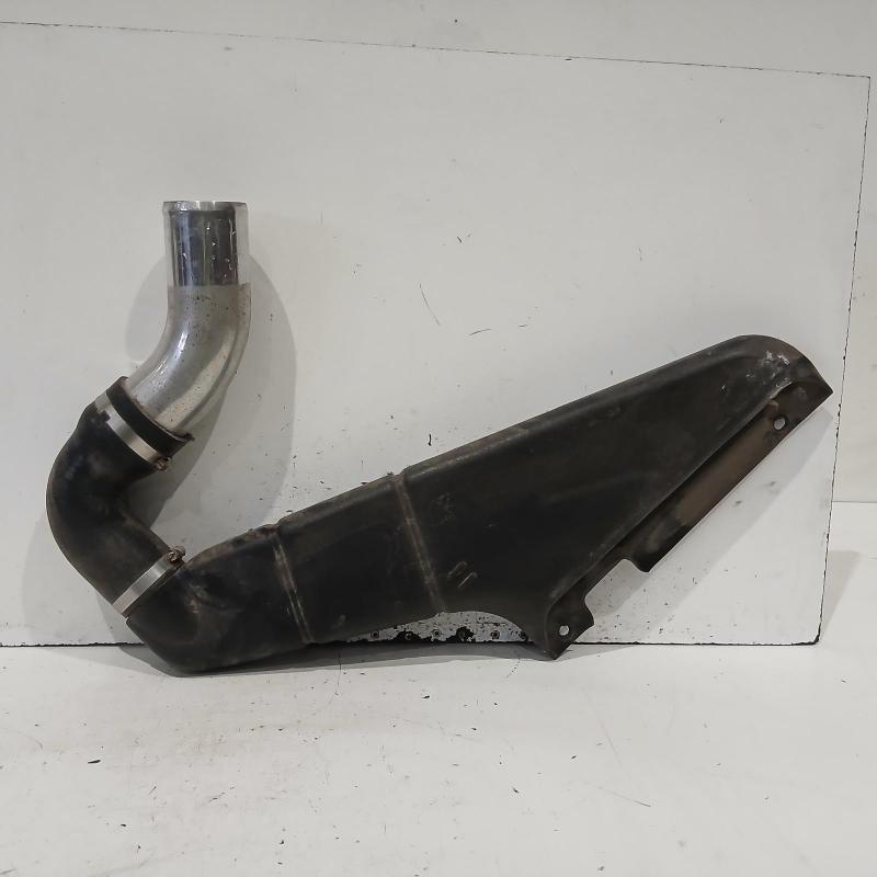 air cleaner duct/hose